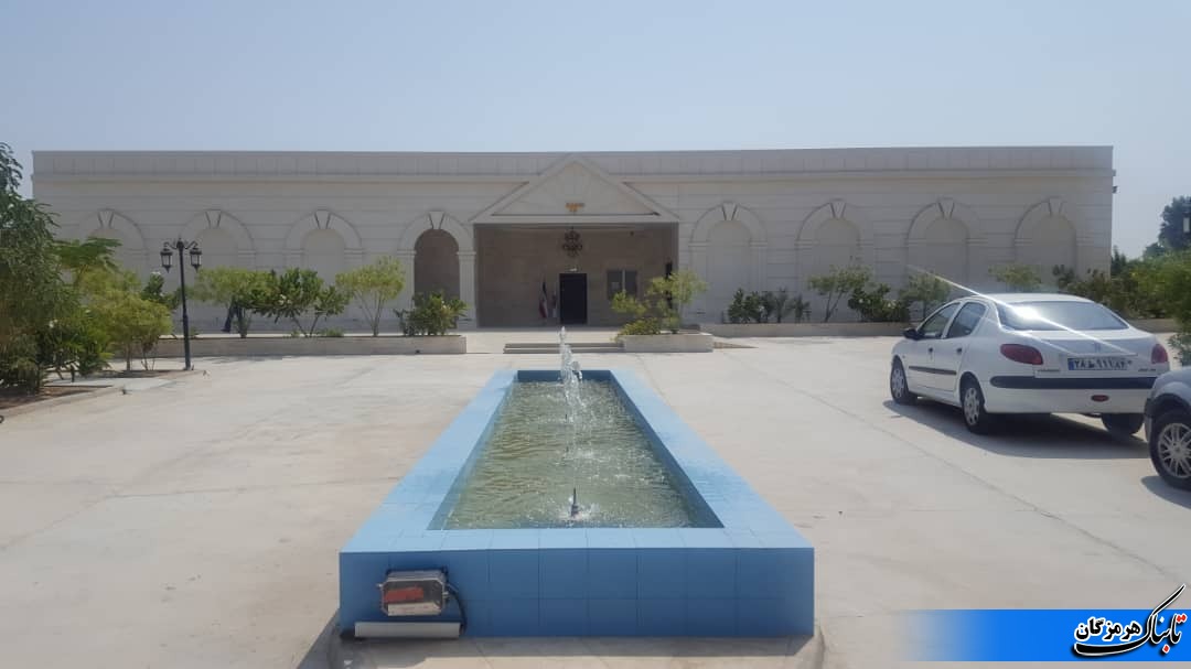 افتتاح مجتمع تفریحی گردشگری سپید در سرخون بندرعباس