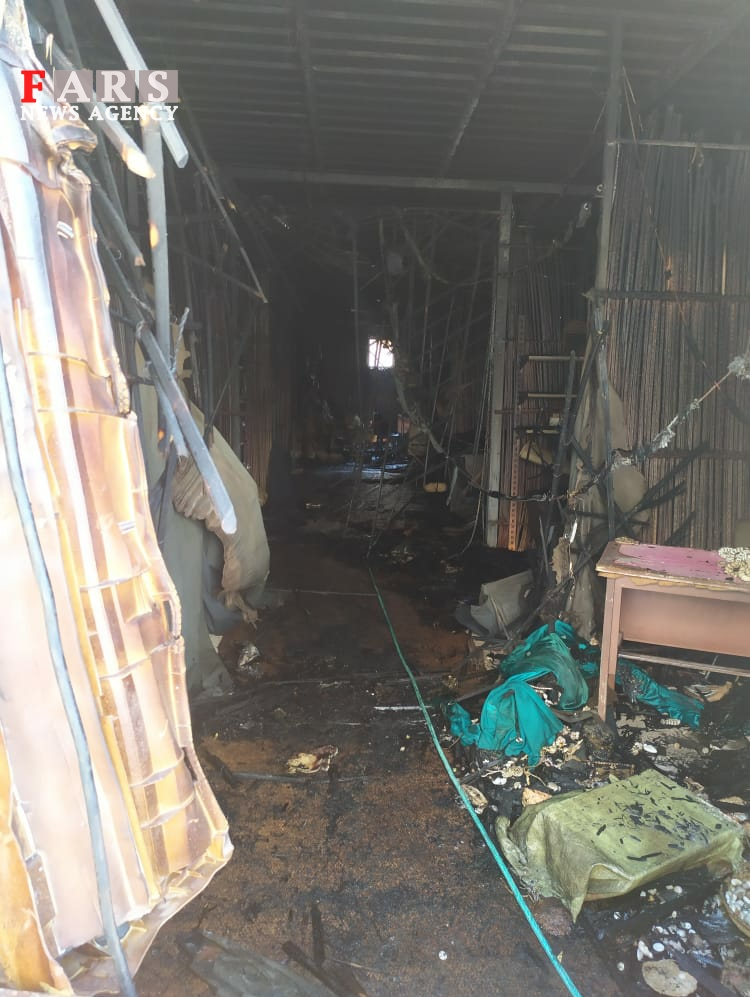 بازارچه معبد هندوها سوخت و با آن تمام زندگی ۳۵ زن سرپرست خانوار دود شد! بازارچه معبد هندوها سوخت و با آن تمام زندگی ۳۵ زن سرپرست خانوار دود شد!